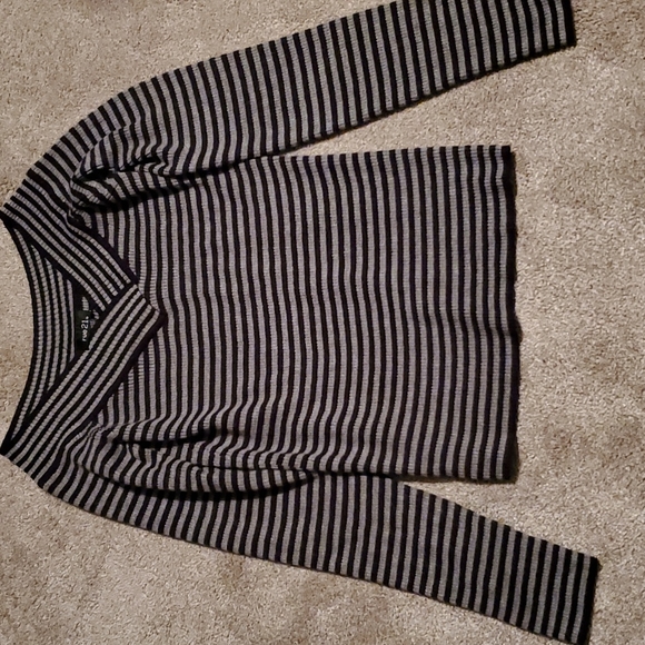 Rue21 Other - FREE WITH ANY PURCHASE! Rue 21 girls xl sweater top